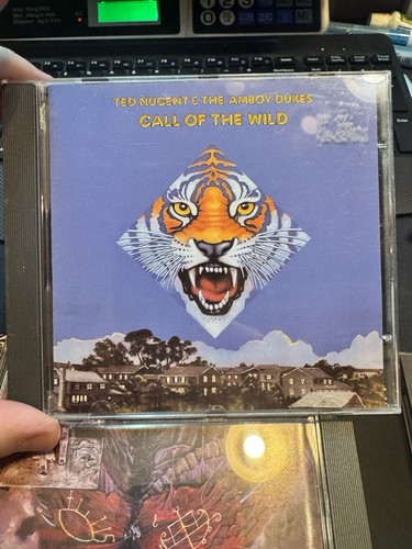 TED NUGENT & THE AMBOY DUKES-CALL OF THE WILD (1989 ) NO SCRATCHES!